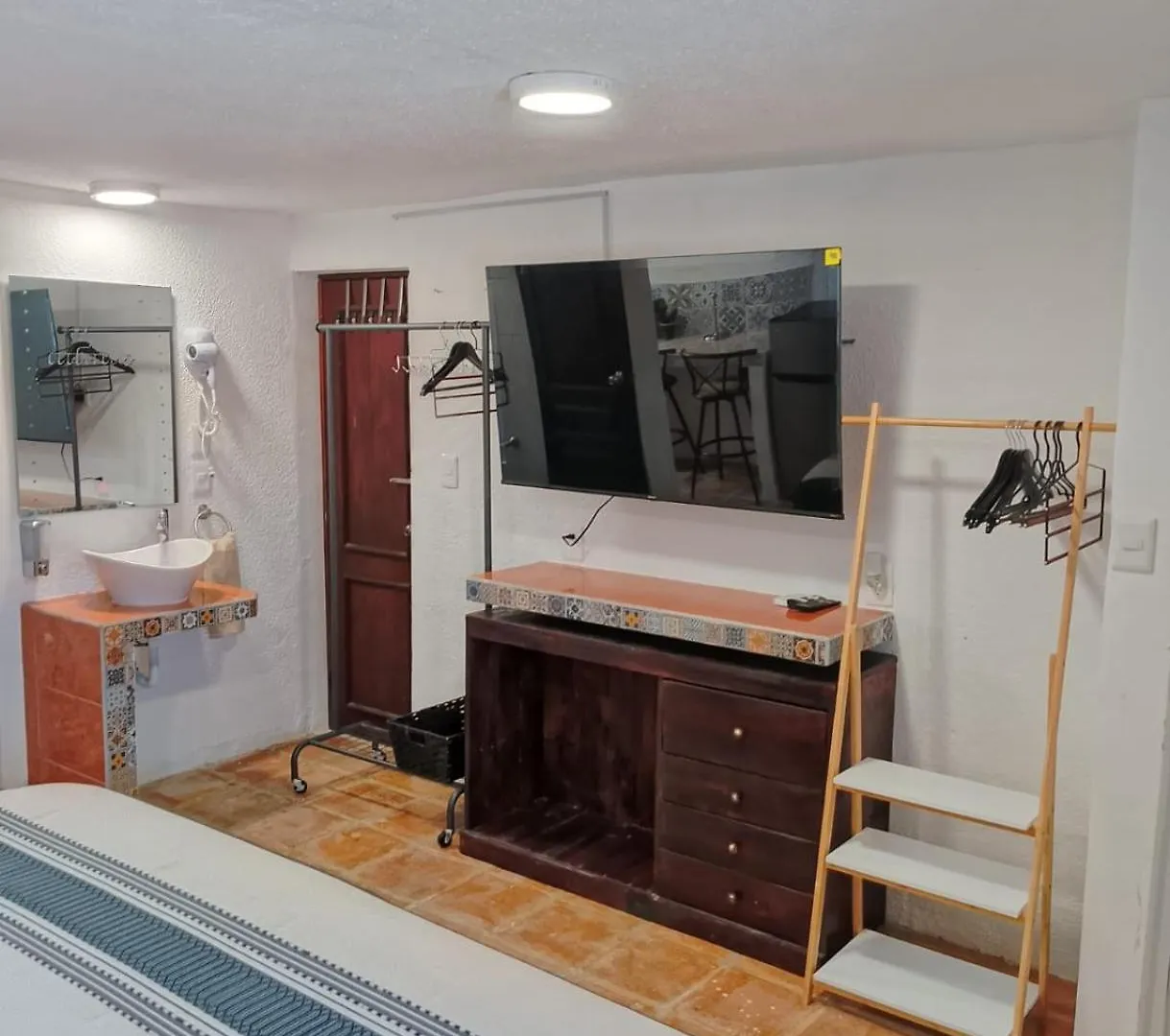 Alloggio in famiglia Casa Nance Alojamientos Uxmal Suite Ejecutiva Centro Mercado 28 Y Ado King Size Cancún